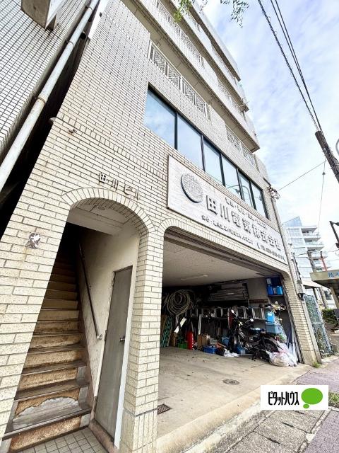 諏訪神社駅より徒歩1分 築37年9ヶ月 6階建の賃貸物件