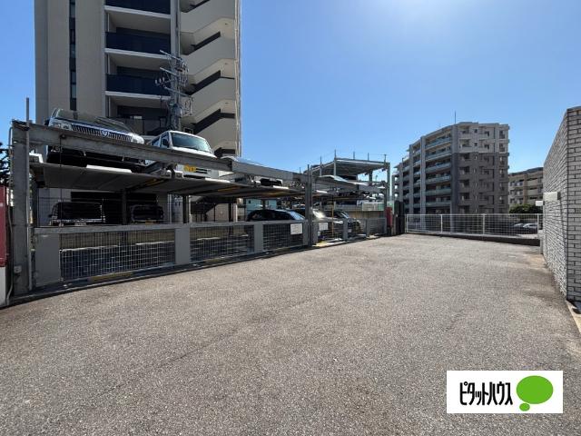 modern palazzo 文教（501） 駐車場