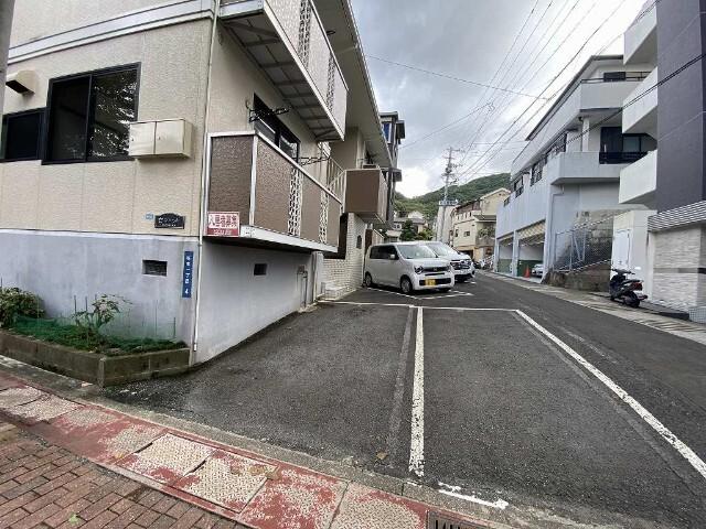 セジュール松野（101） 駐車場