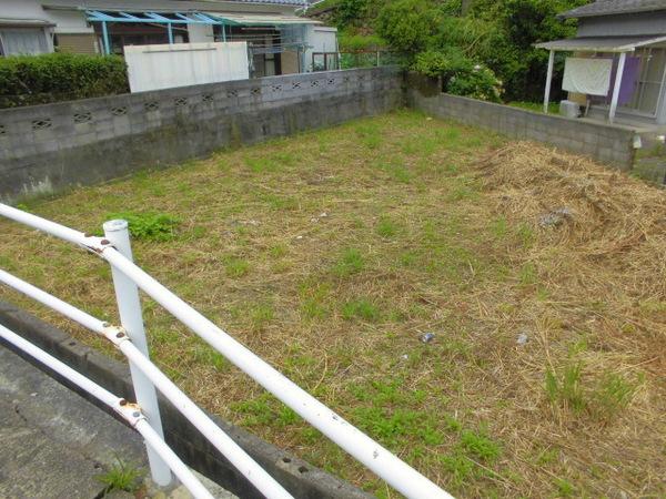 敷地面積は3筆合計で約55坪あります