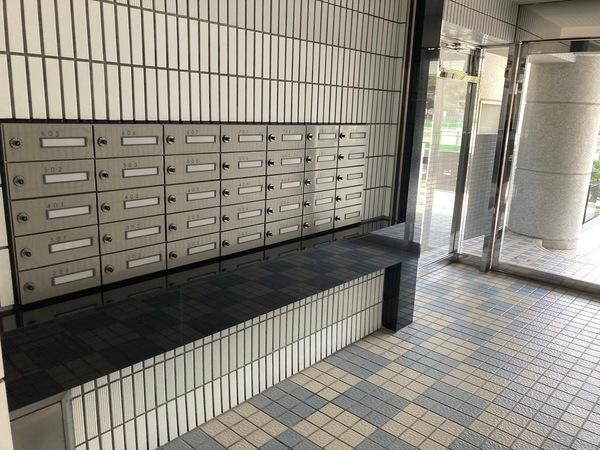 エステートモア平和公園 エントランス