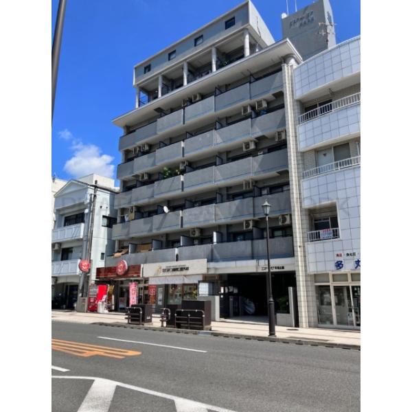 １階にはお弁当屋さんがありますよ♪