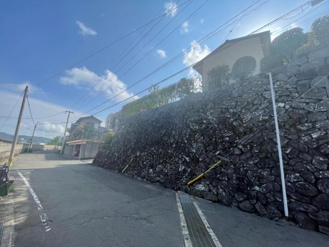 西山二丁目上物付き土地 土地画像