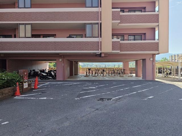 アプローズ長崎南ベイサイドヒルズ弐番館 駐車場