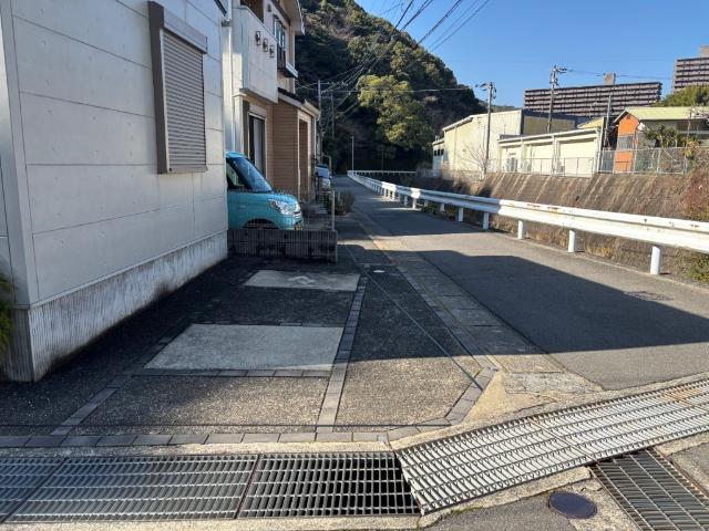三川町戸建 駐車場