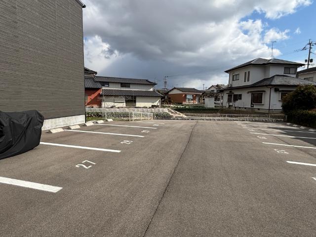 IKD　F/G 駐車場