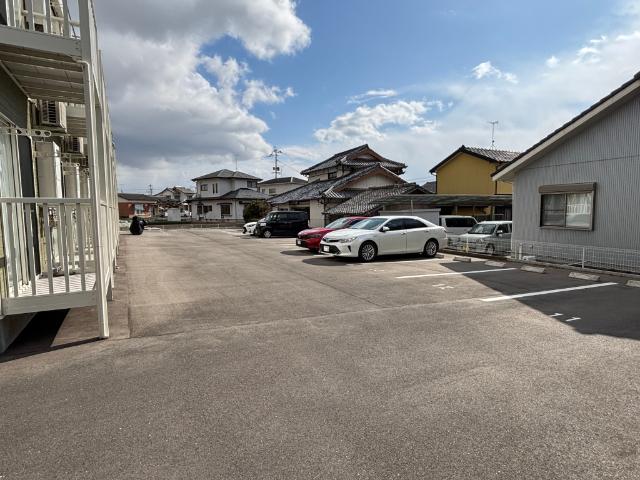 IKD　F/G 駐車場