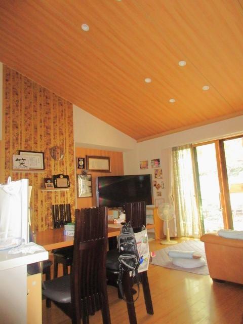 矢上町中古戸建 リビング