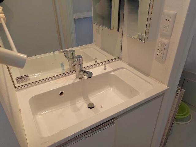 炉粕町戸建 洗面