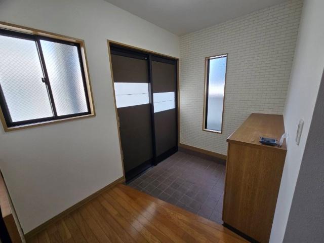 戸石町戸建 玄関