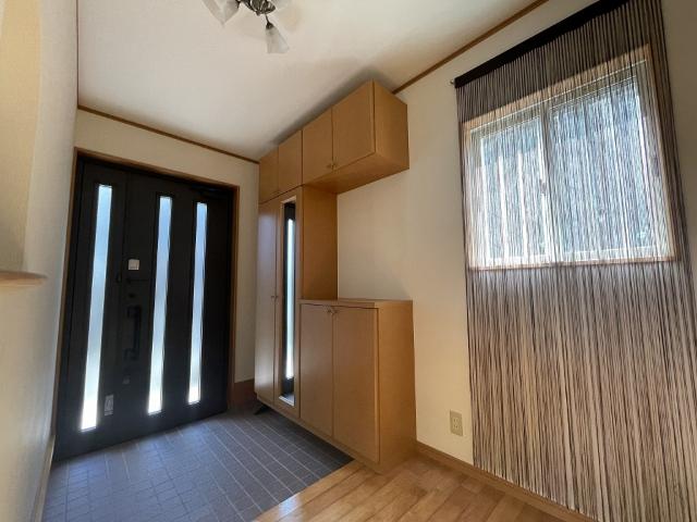 三原2丁目戸建 玄関