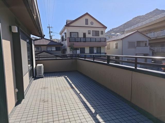金堀町戸建 バルコニー