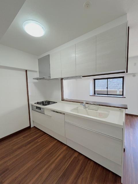 長崎市油木町中古マンション キッチン