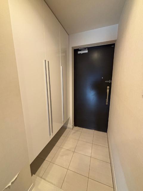 サンリヤン愛宕一丁目レジオン 玄関