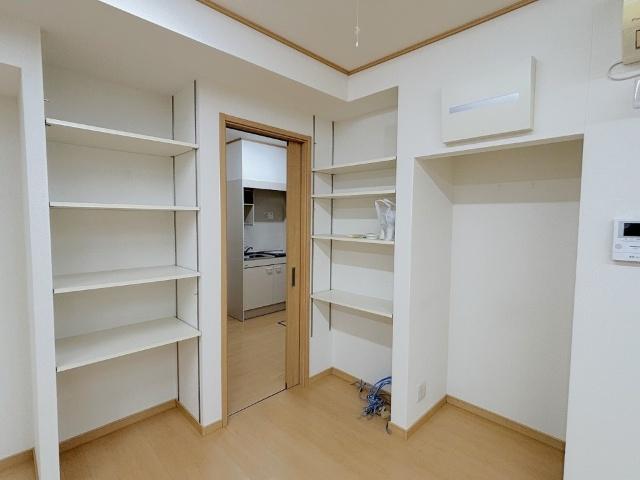 三川町戸建 収納
