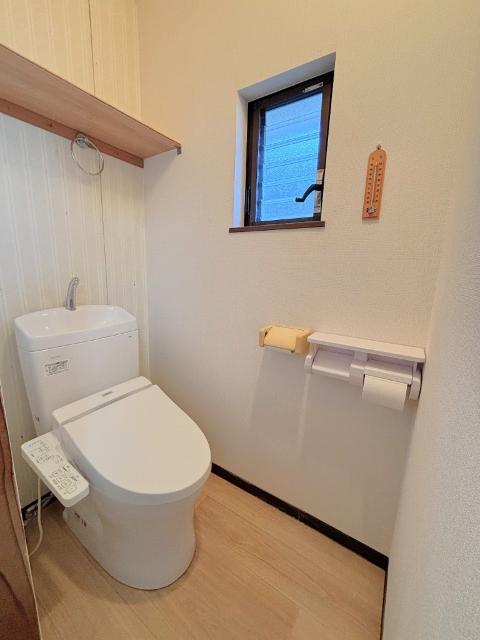 小菅町戸建 トイレ