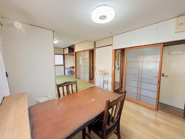 小菅町戸建 リビング