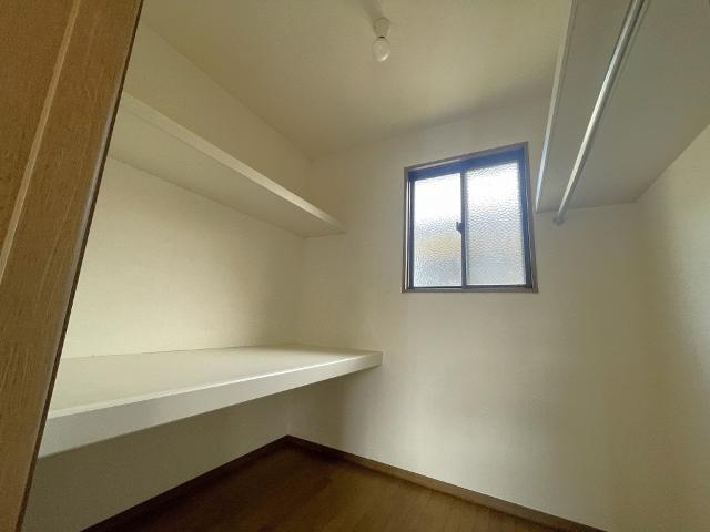 竿浦町戸建 収納