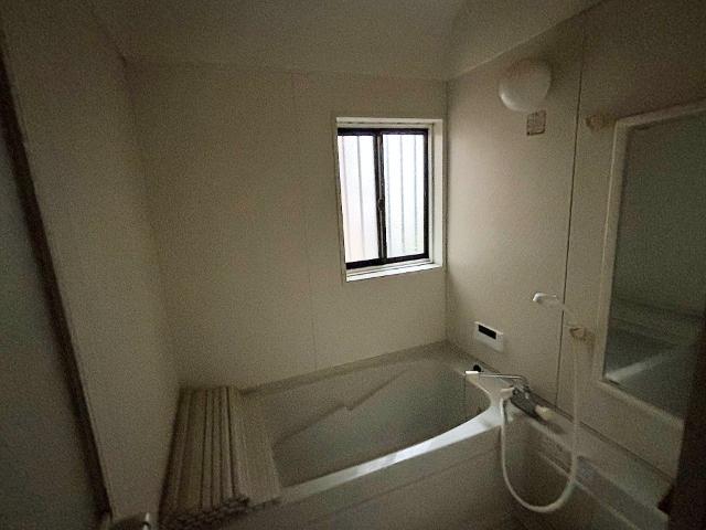 大手2丁目戸建 バス／シャワー