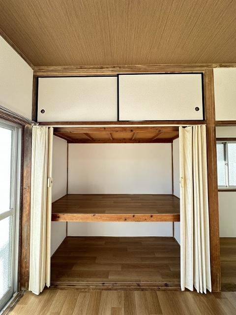 大手2丁目戸建 収納