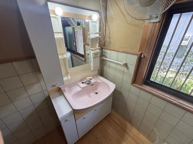 横尾3丁目戸建 洗面