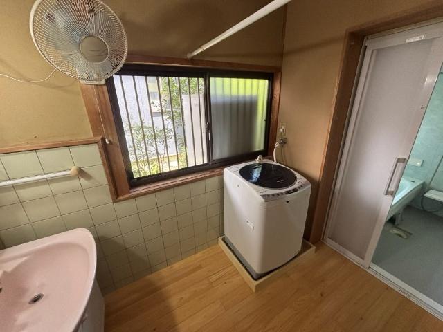 横尾3丁目戸建 洗面