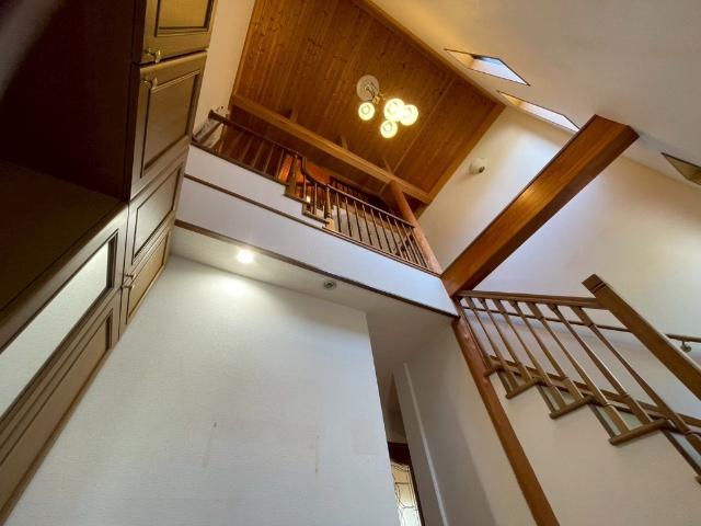 鳴見町戸建 玄関