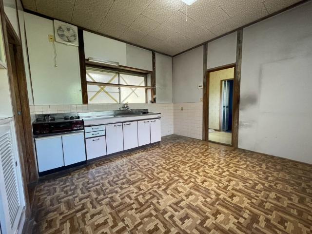 戸町2丁目戸建 リビング