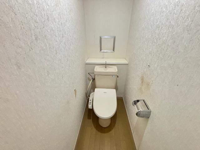 ファミーユ南長崎 トイレ