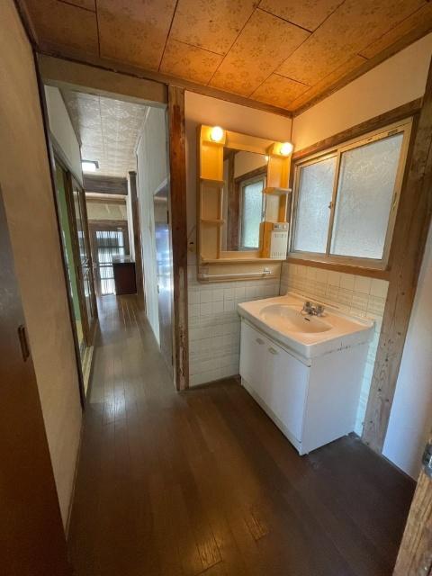 戸町2丁目戸建 洗面
