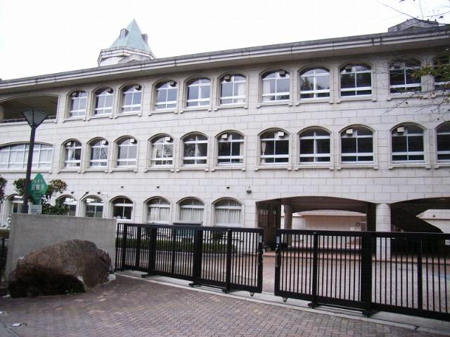 長崎市立三川中学校