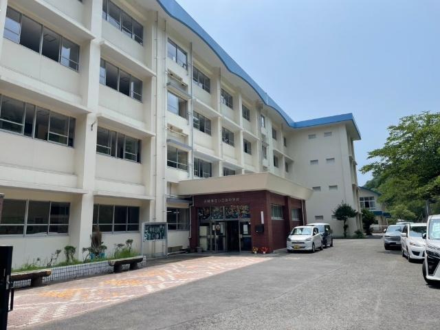 長崎市立小江原中学校