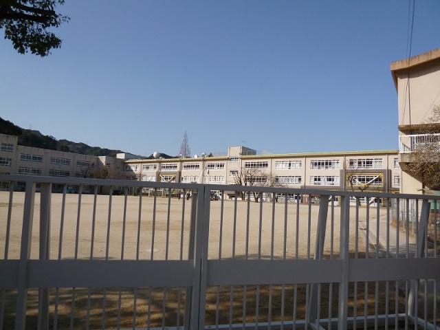 長崎市立西町小学校