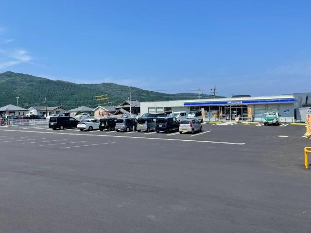 ローソン光風台店