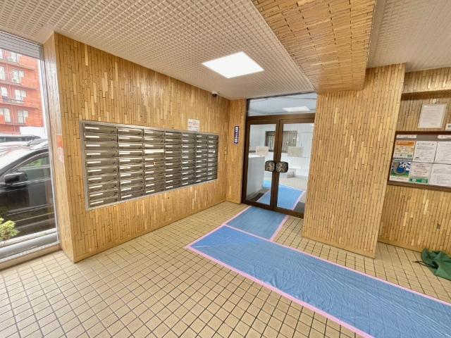 ライオンズマンション文教 エントランス