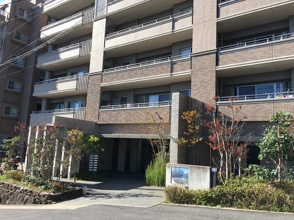 ロフティ立山公園 外観