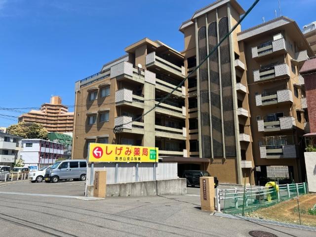 葉山ロイヤルハイツ 外観