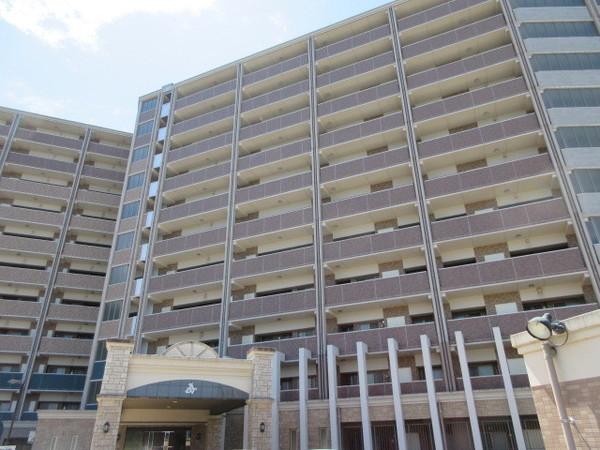 １１階建て鉄筋コンクリート造のマンション