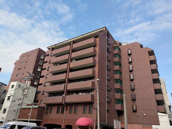 ジェーナスラッキービル 外観