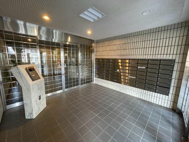 ネオハイツ佐世保 エントランス
