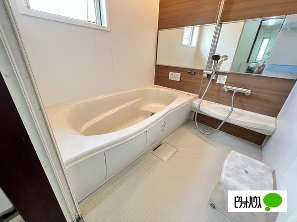 松が丘6　中古戸建 バス／シャワー