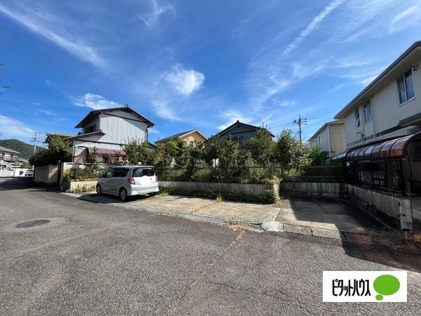 一部コンクリート土間ございます
