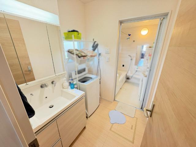 川島松原町　中古戸建 洗面