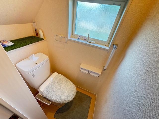 川島松原町　中古戸建 トイレ