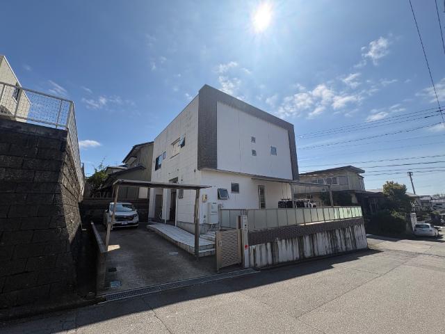 松が丘6　中古戸建 前面道路含む現地写真
