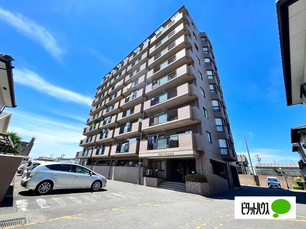 1995年建築の建物