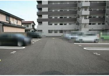 モアグレース各務原市民公園 駐車場