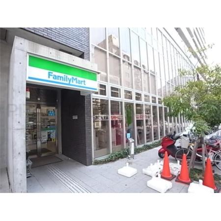 神戸市中央区磯上通マンション 周辺環境写真1 ファミリーマート：123m