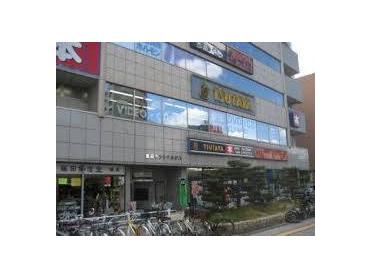 TSUTAYA 高速長田店：365m