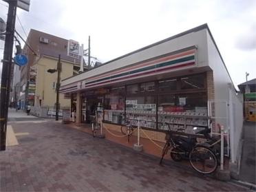 ﾌｧﾐﾘｰﾏｰﾄ 東灘田中町店：158m